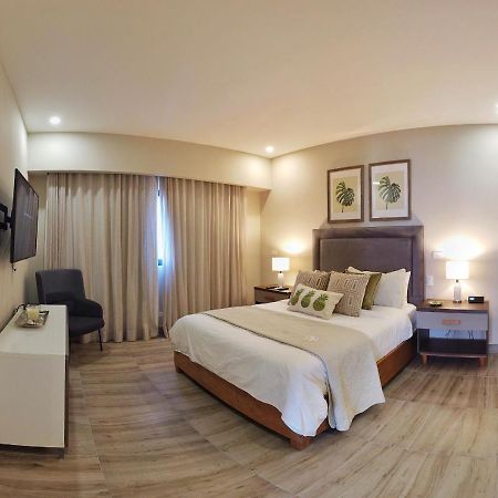 Regatta Living Hotel By Mint Santo Domingo Exterior foto